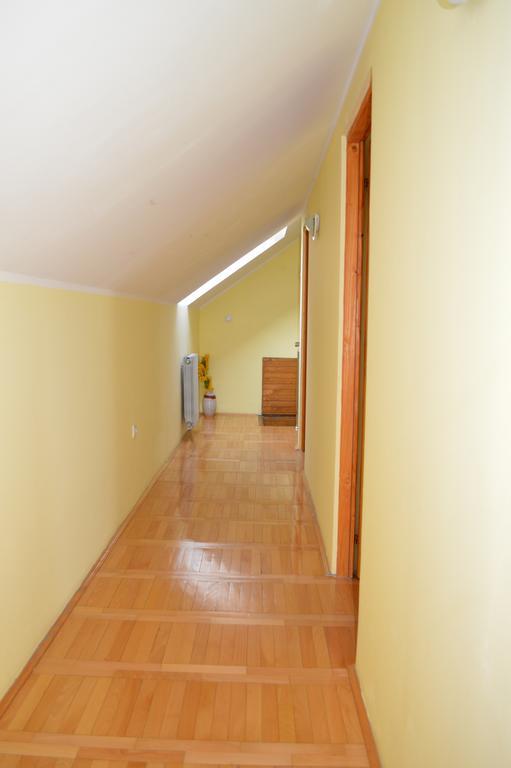 Pansion Lug Belgrado Quarto foto